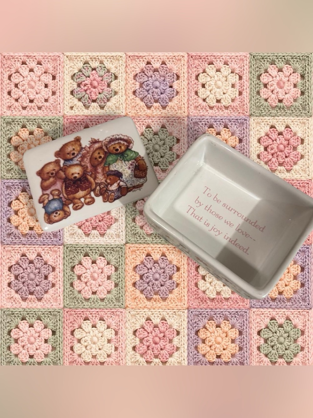 Porcelain Trinket Dish with Teddy Bear Design - Pastel Accents